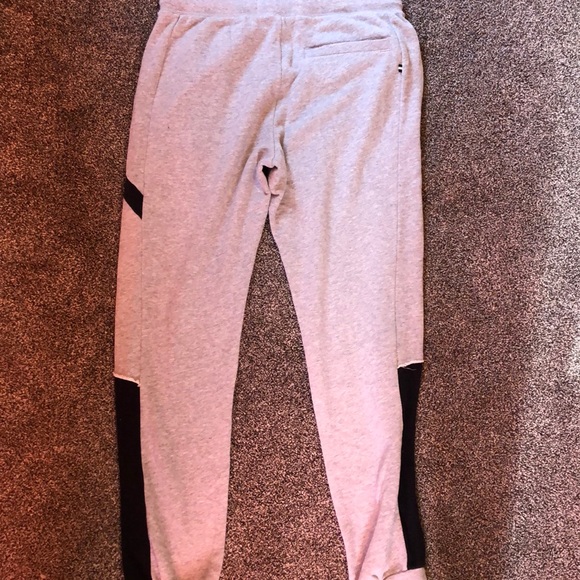 Joggers - Picture 2 of 2